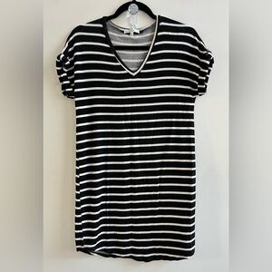 Antistar soft terry cloth t-shirt dress with black and white stripes. Size:S